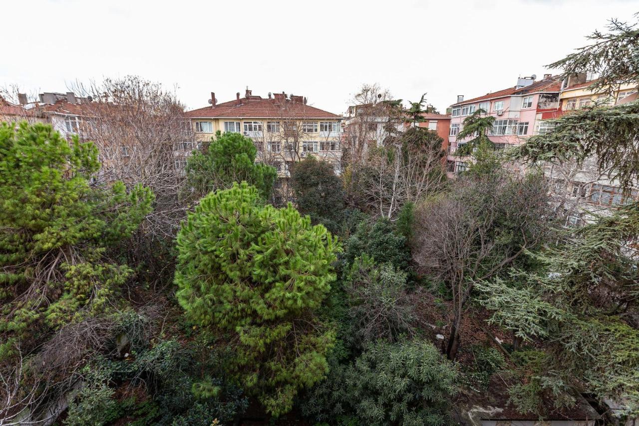 Charming Apartment Surrounded By Vibrant Attractions In Kadikoy Istanbul Exterior photo